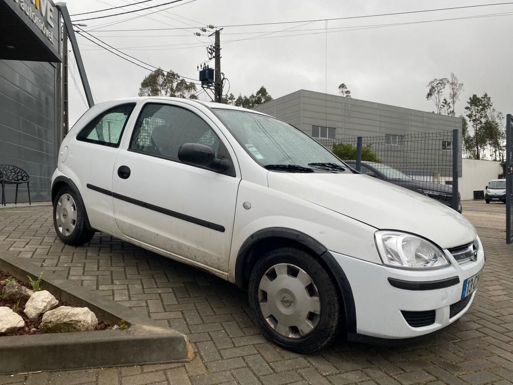 opel-corsa-2006-diesel-0cc