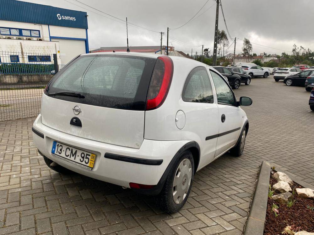 opel-corsa-2006-diesel-0cc