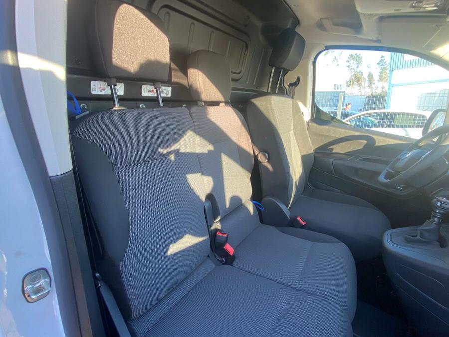 citroen-berlingo-2025-diesel-1499cc
