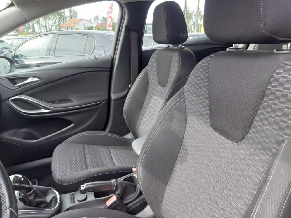 opel-astra-2015-diesel-1598cc