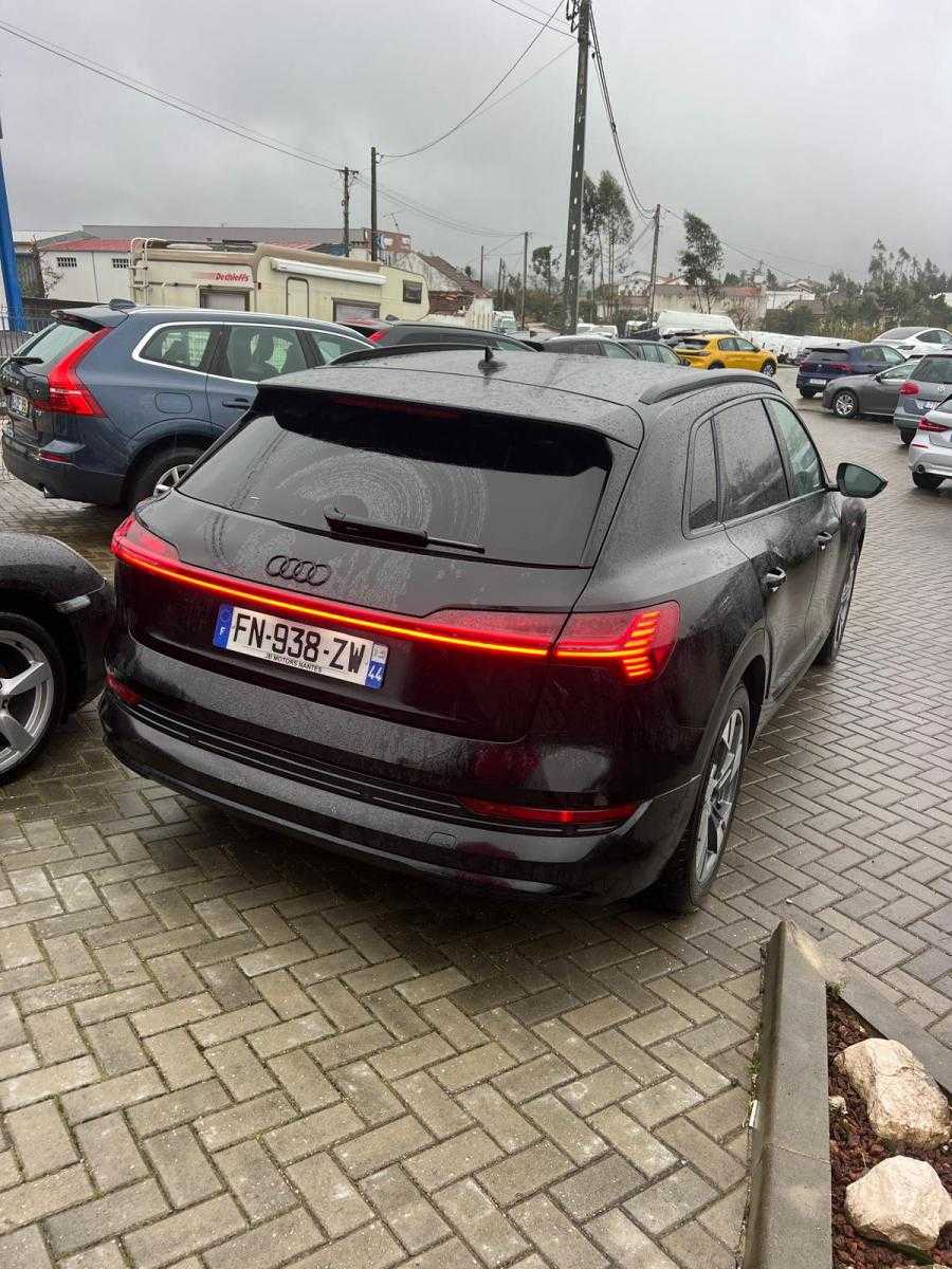 audi-e-tron-2020-eletrico-0cc