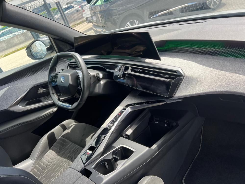 peugeot-e-3008-2024-eletrico-0cc