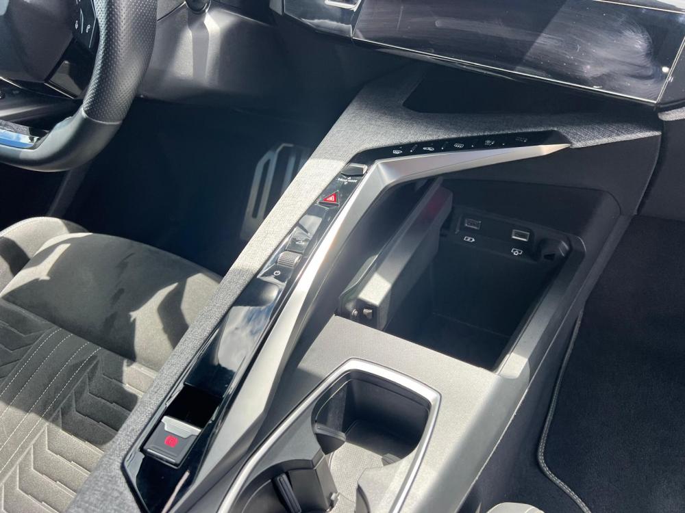 peugeot-e-3008-2024-eletrico-0cc
