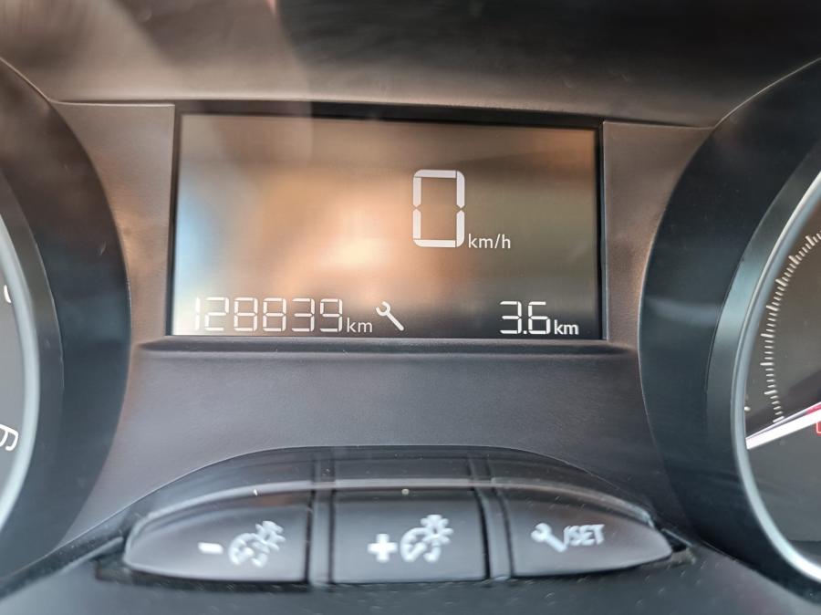 peugeot-2008-2019-diesel-1499cc