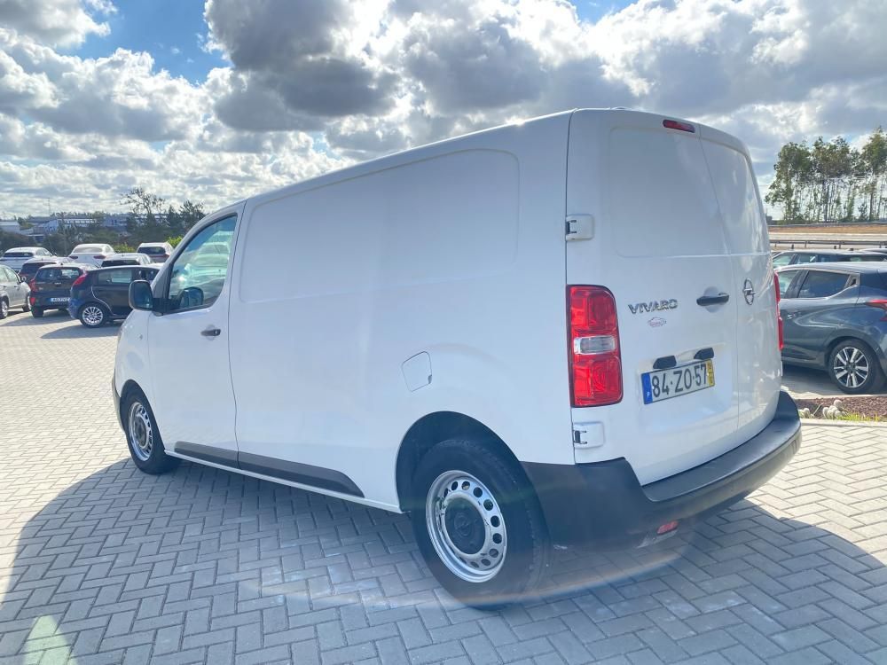 opel-vivaro-2019-diesel-1499cc