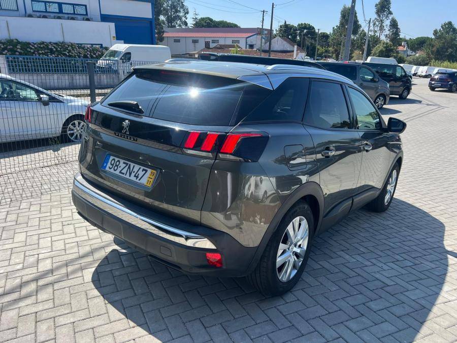peugeot-3008-2019-diesel-1499cc