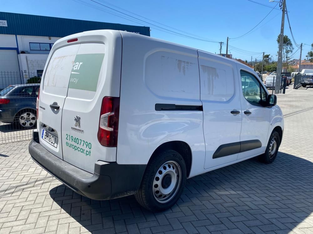 peugeot-partner-2024-diesel-1499cc