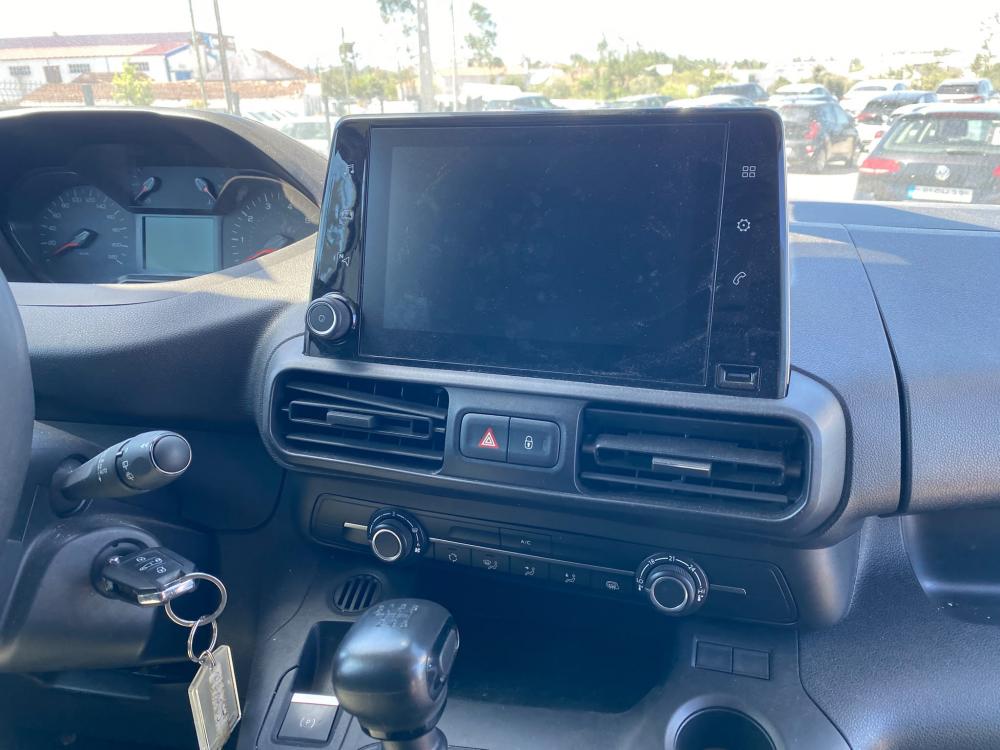 peugeot-partner-2024-diesel-1499cc
