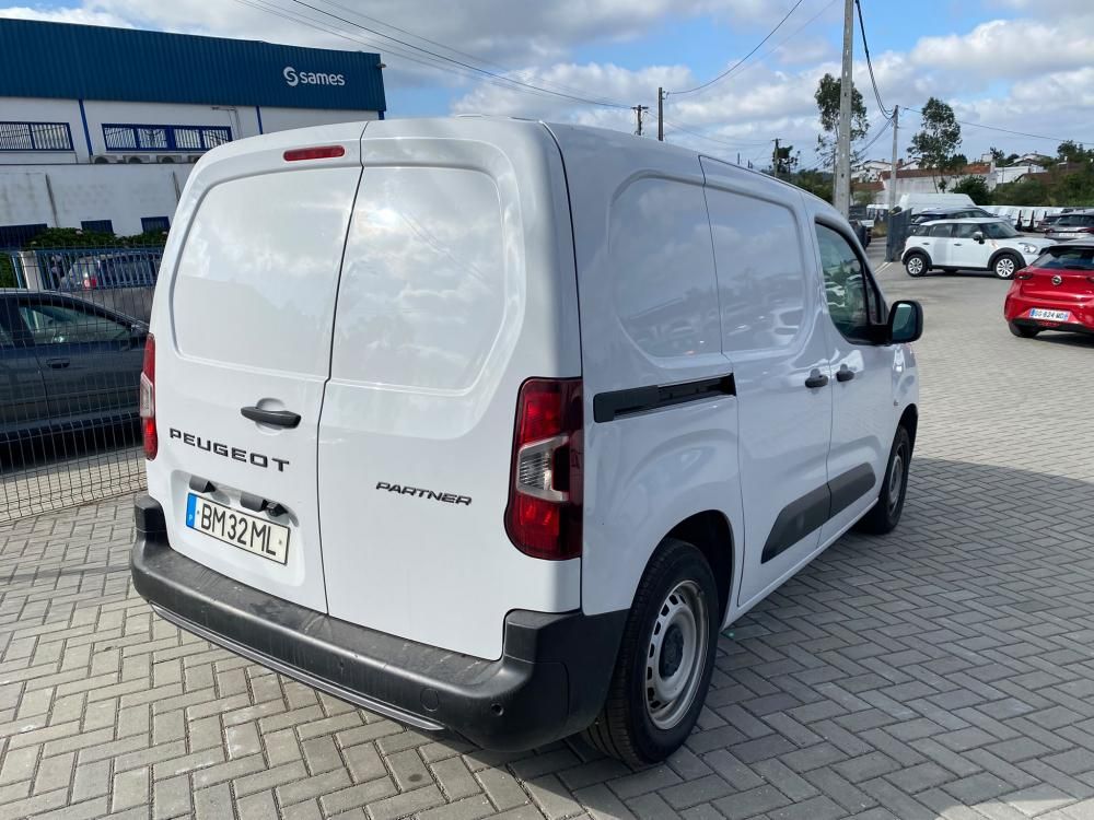 peugeot-partner-2024-diesel-1499cc