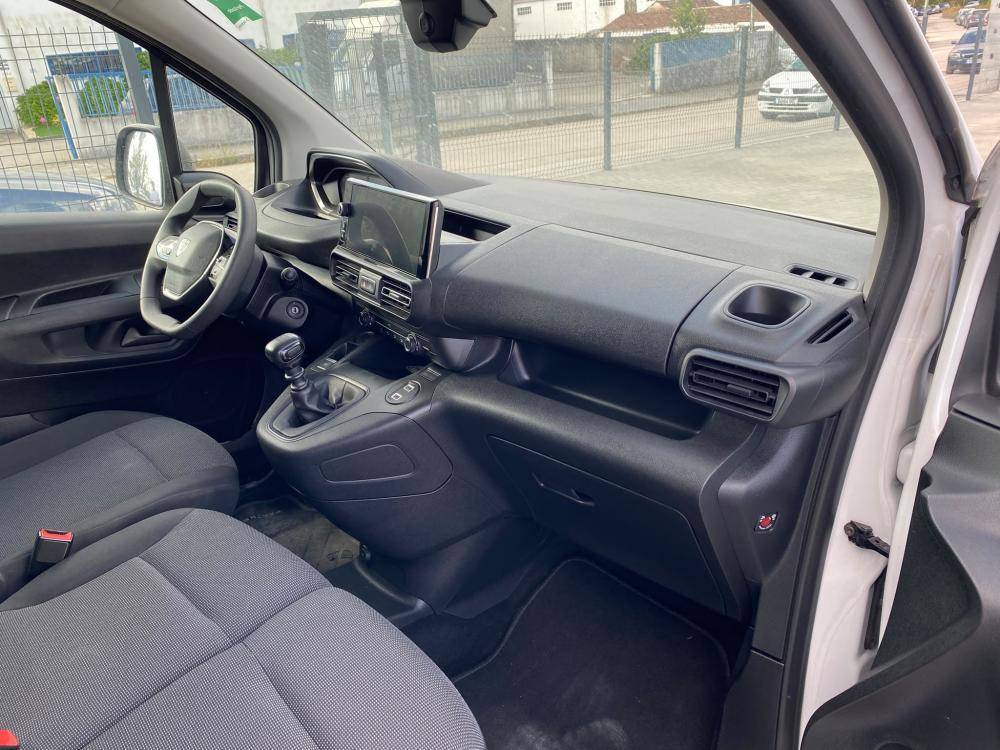 peugeot-partner-2024-diesel-1499cc