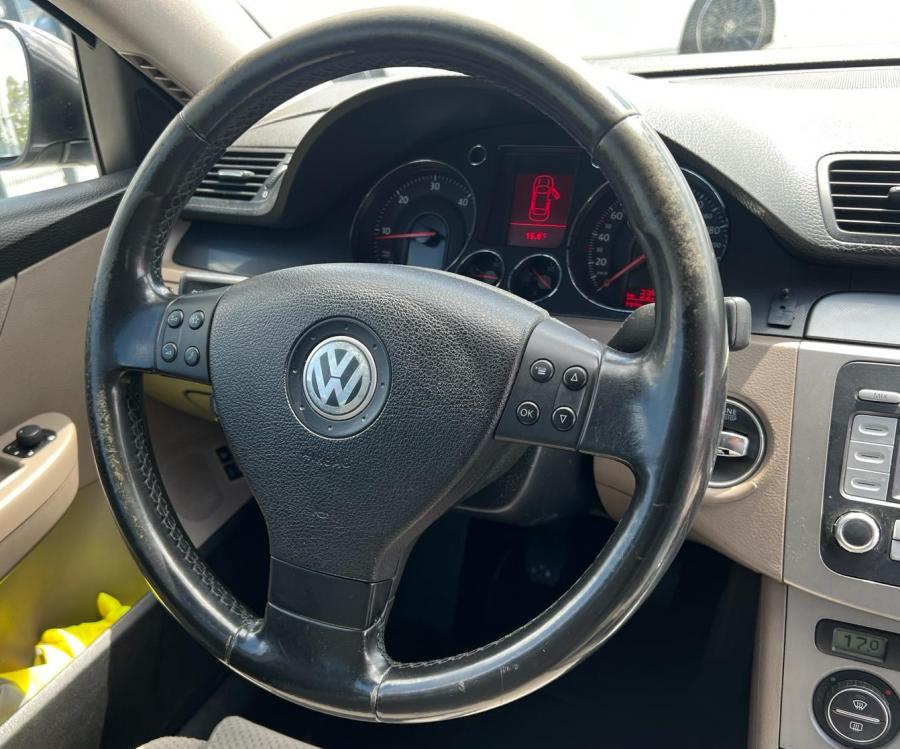 volkswagen-passat-variant-2006-diesel-1968cc