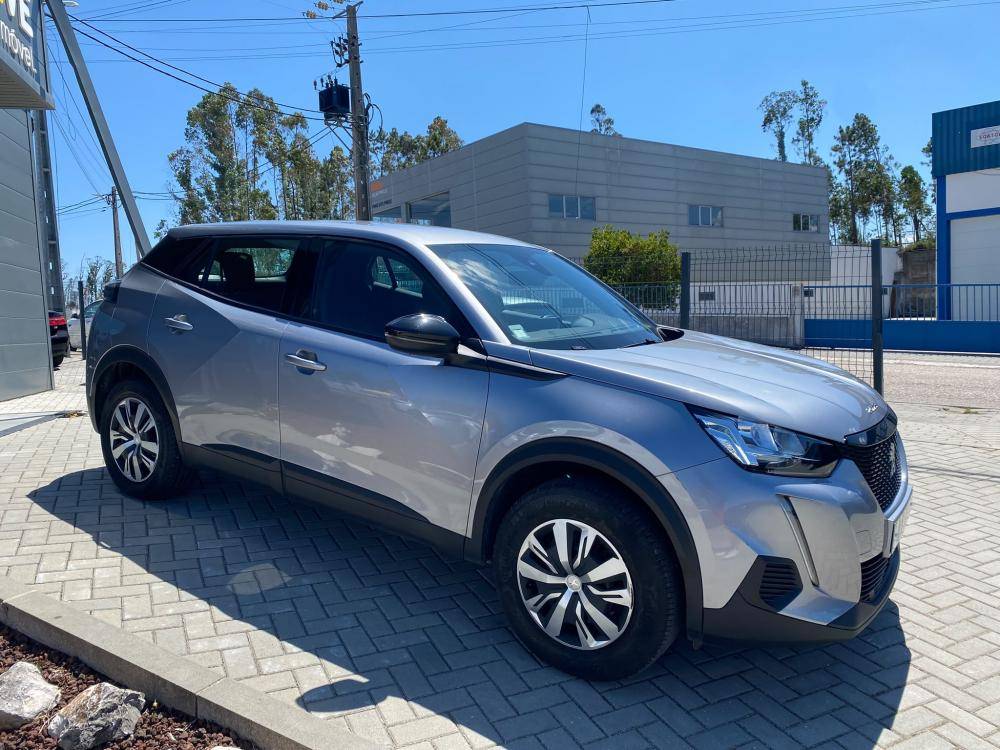 peugeot-2008-2023-diesel-1499cc