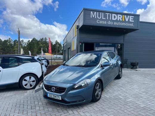 volvo-v40-2014-diesel-1560cc