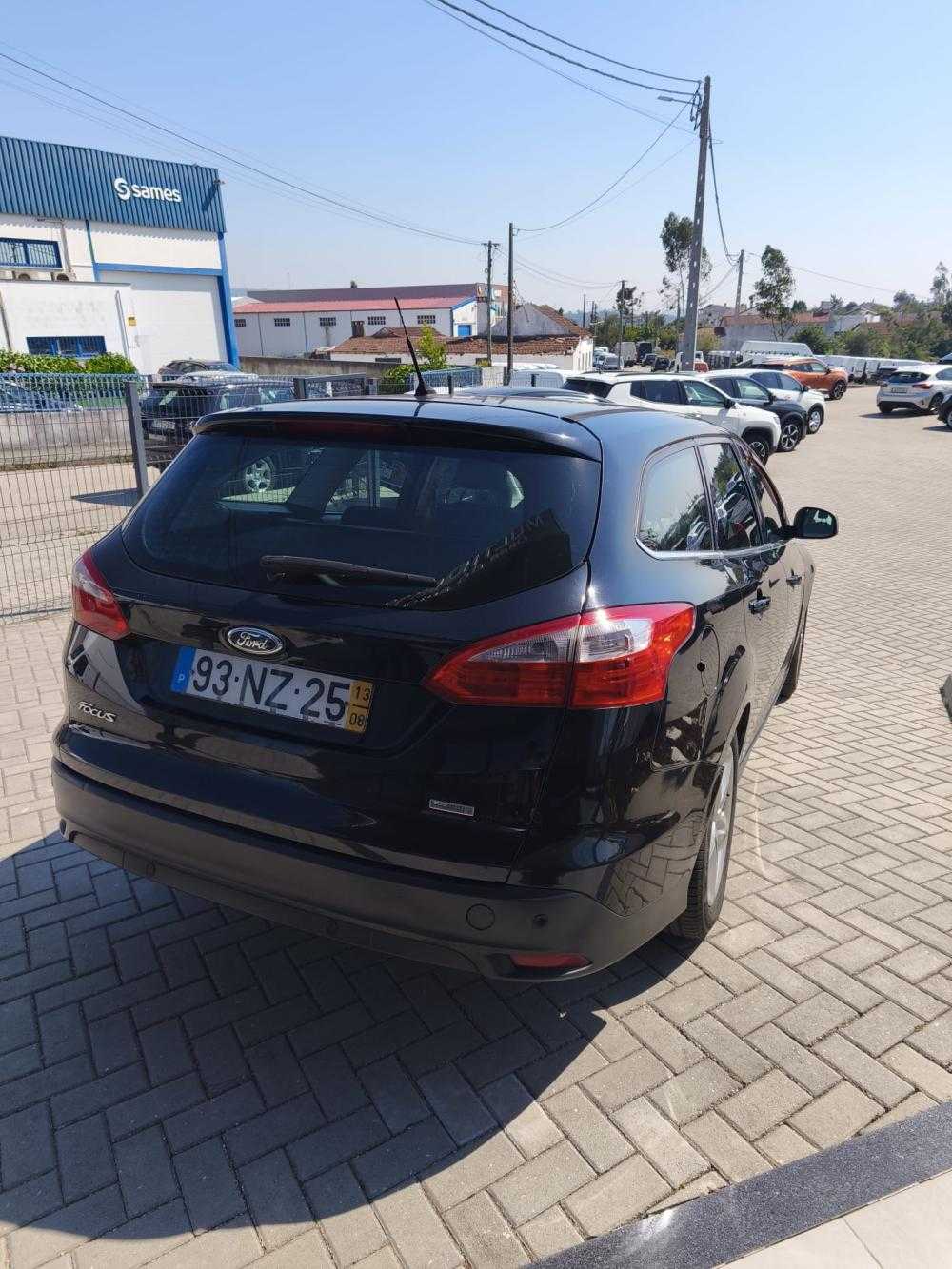 ford-focus-sw-2013-diesel-1560cc