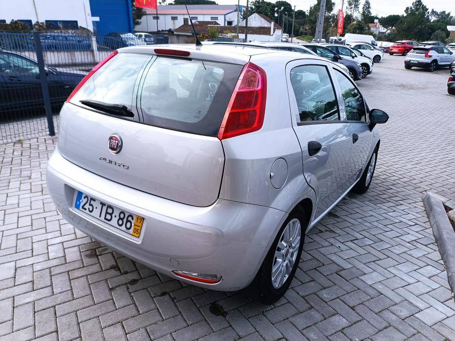 fiat-punto-2017-diesel-1248cc