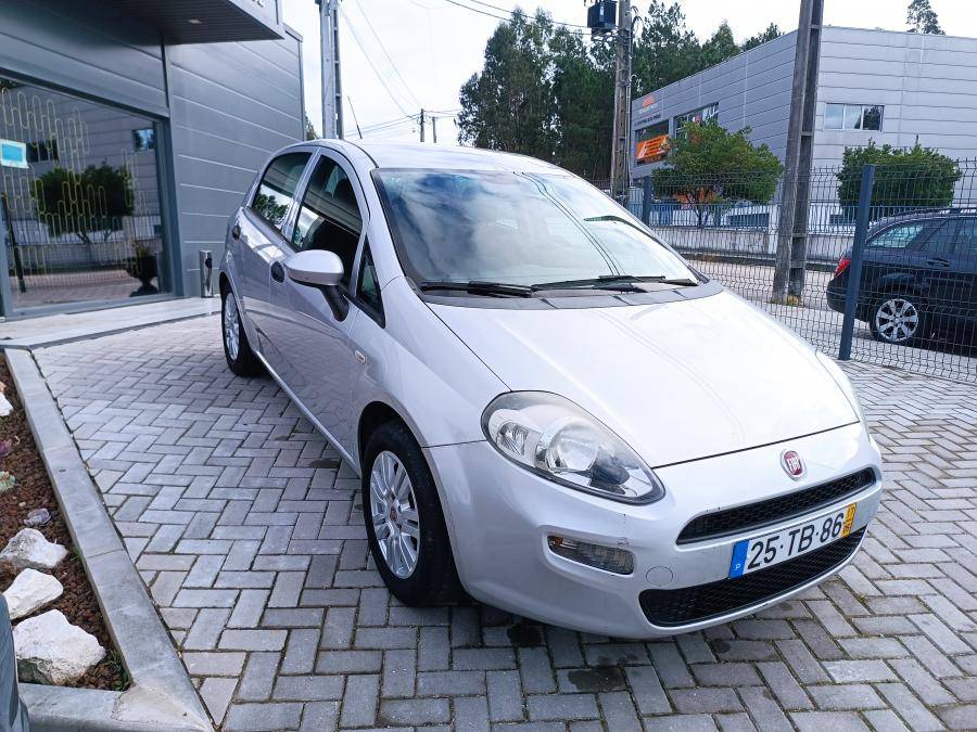 fiat-punto-2017-diesel-1248cc