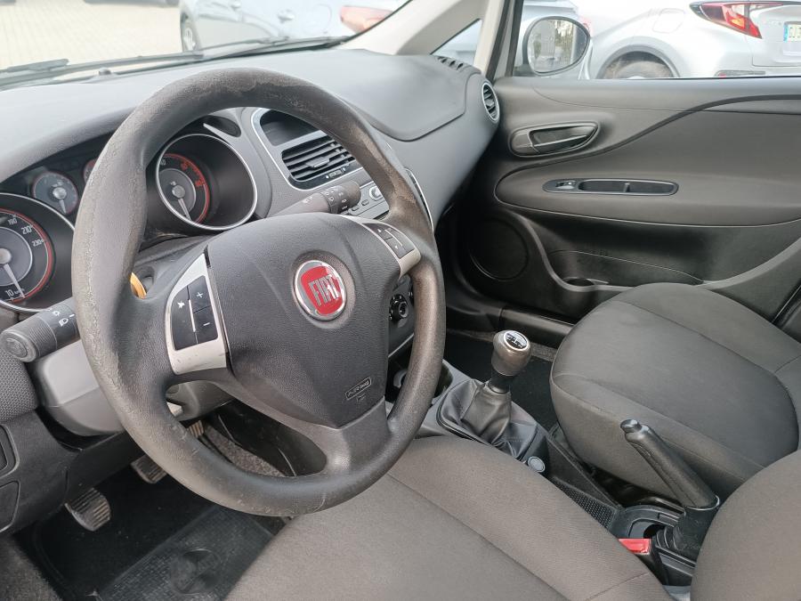 fiat-punto-2017-diesel-1248cc