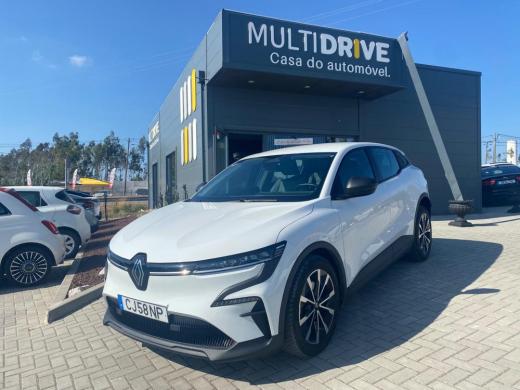 renault-megane-e-tech-2024-eletrico-0cc