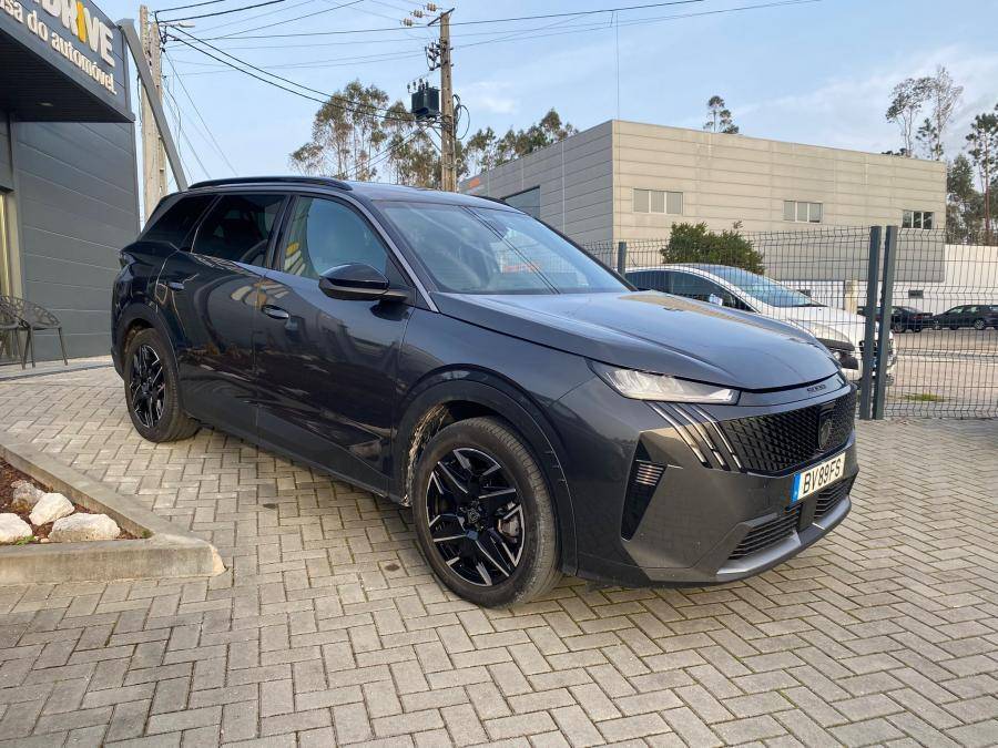 peugeot-5008-2025-gasolina-1199cc