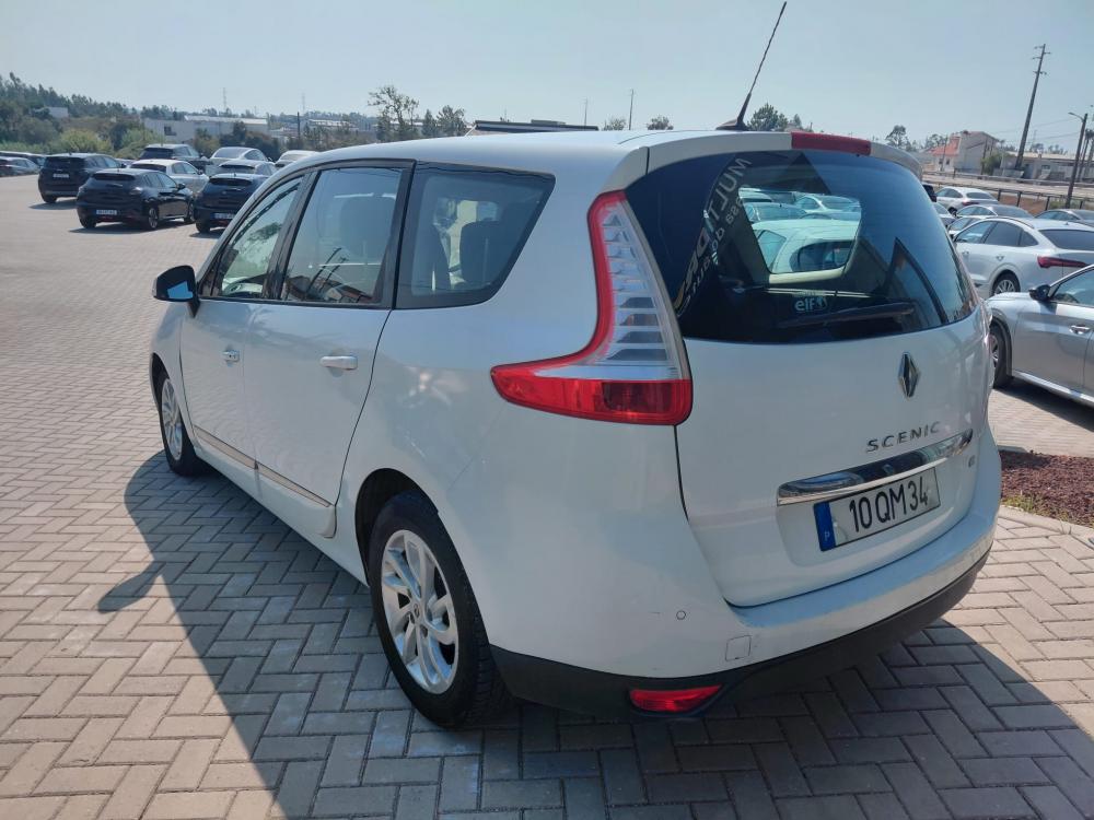 renault-scenic-2015-diesel-1461cc