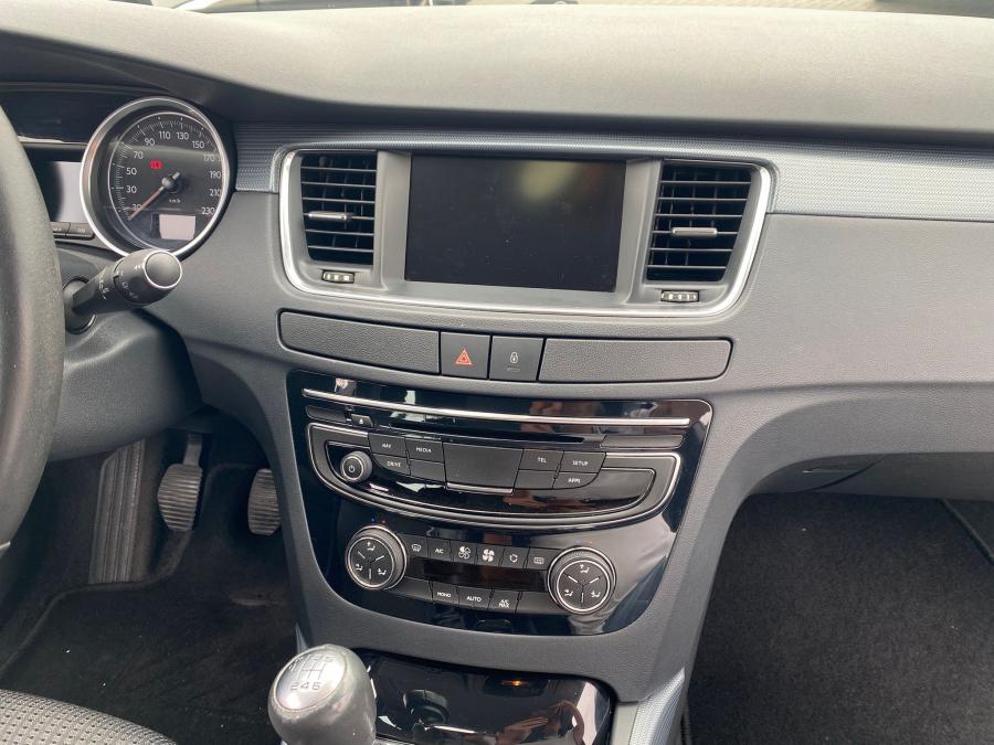 peugeot-508-sw-2018-diesel-1560cc