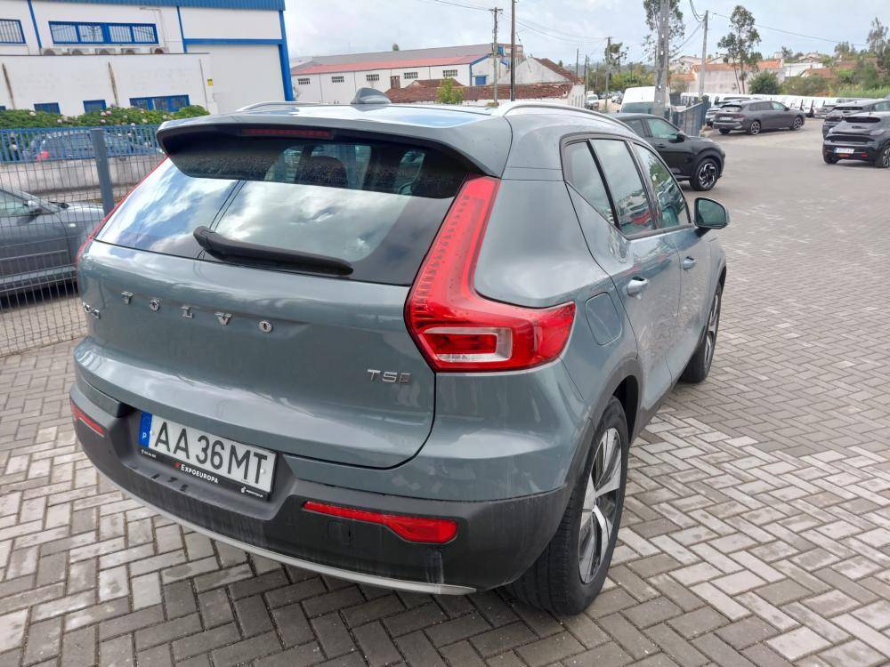 volvo-xc40-2020-hibrido-a-gasolina-1477cc