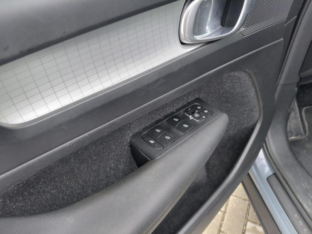 volvo-xc40-2020-hibrido-a-gasolina-1477cc