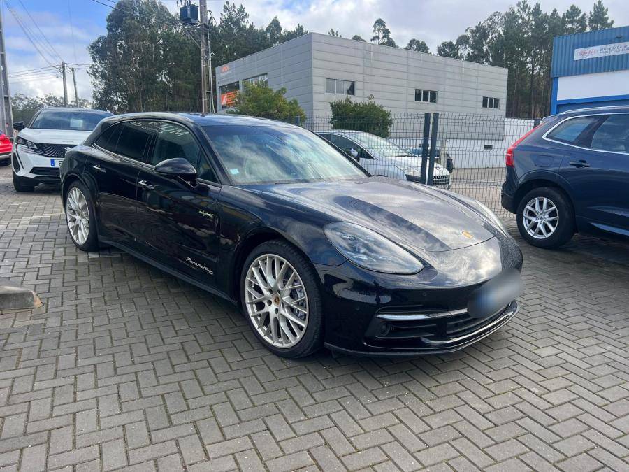 porsche-panamera-sport-turismo-2020-hibrido-a-gasolina-2894cc