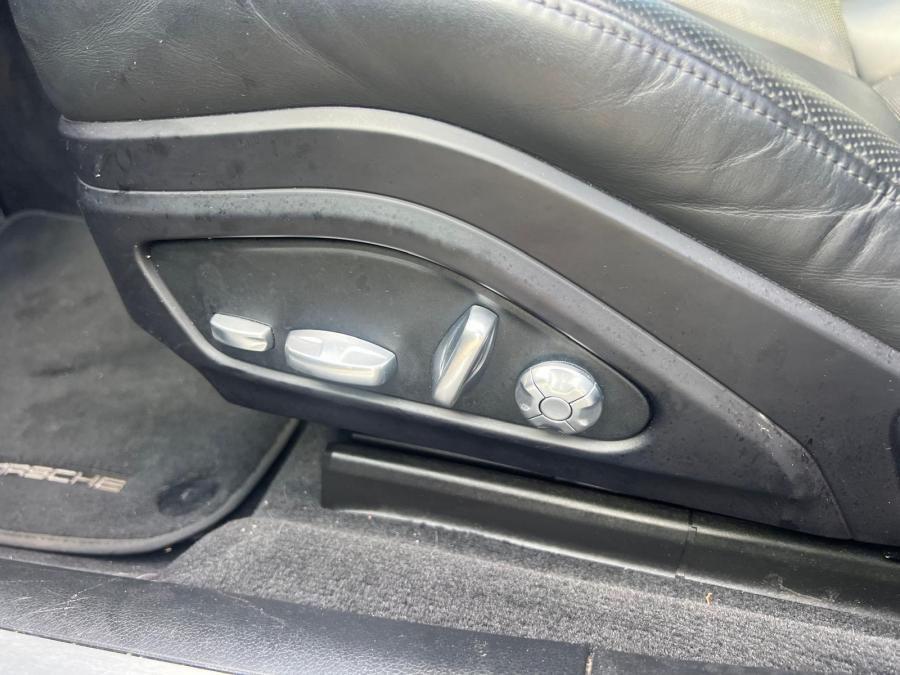 porsche-panamera-sport-turismo-2020-hibrido-a-gasolina-2894cc