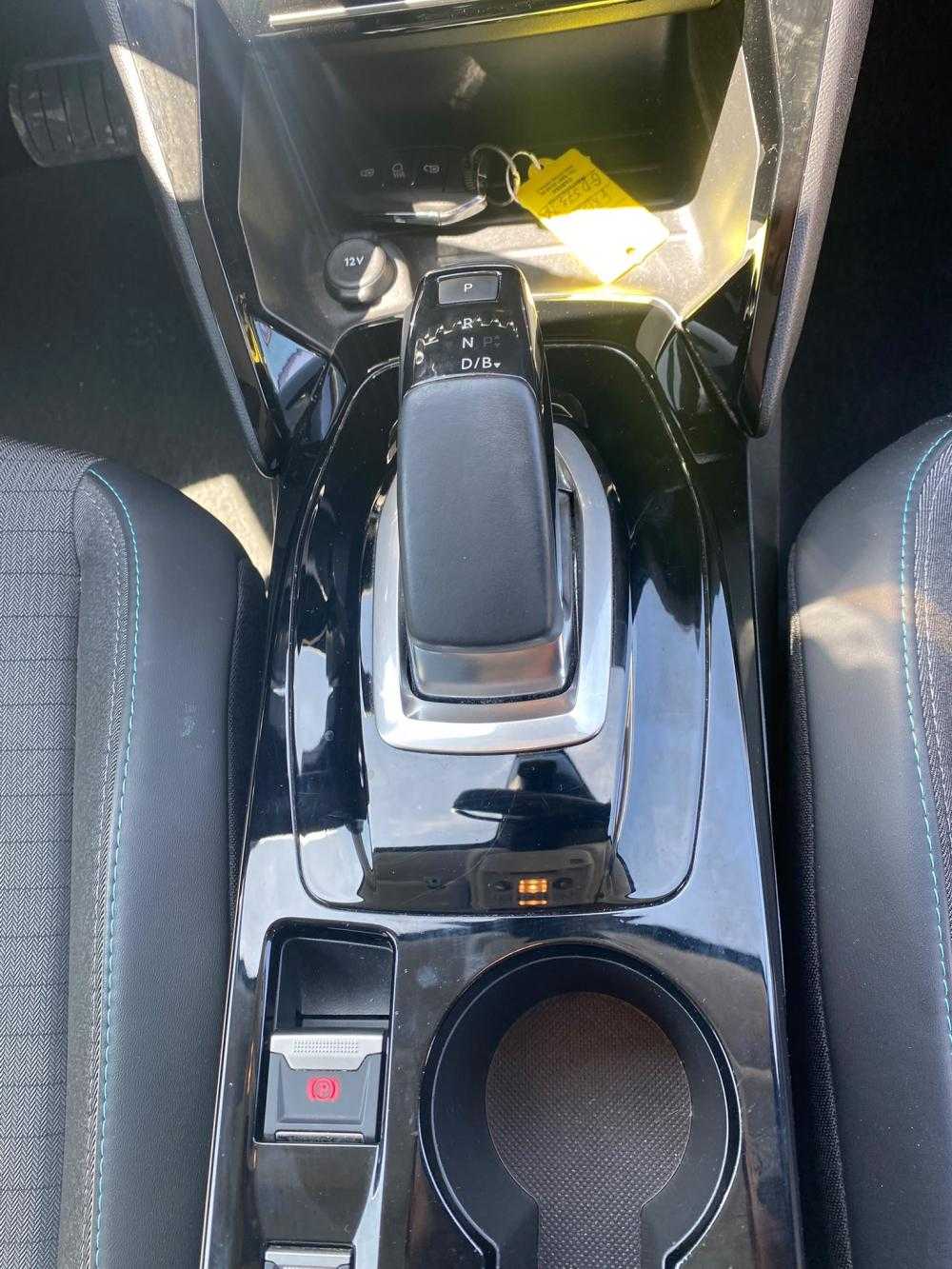 peugeot-e-208-2021-eletrico-0cc