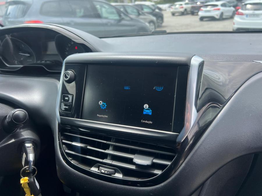 peugeot-208-2018-diesel-1560cc