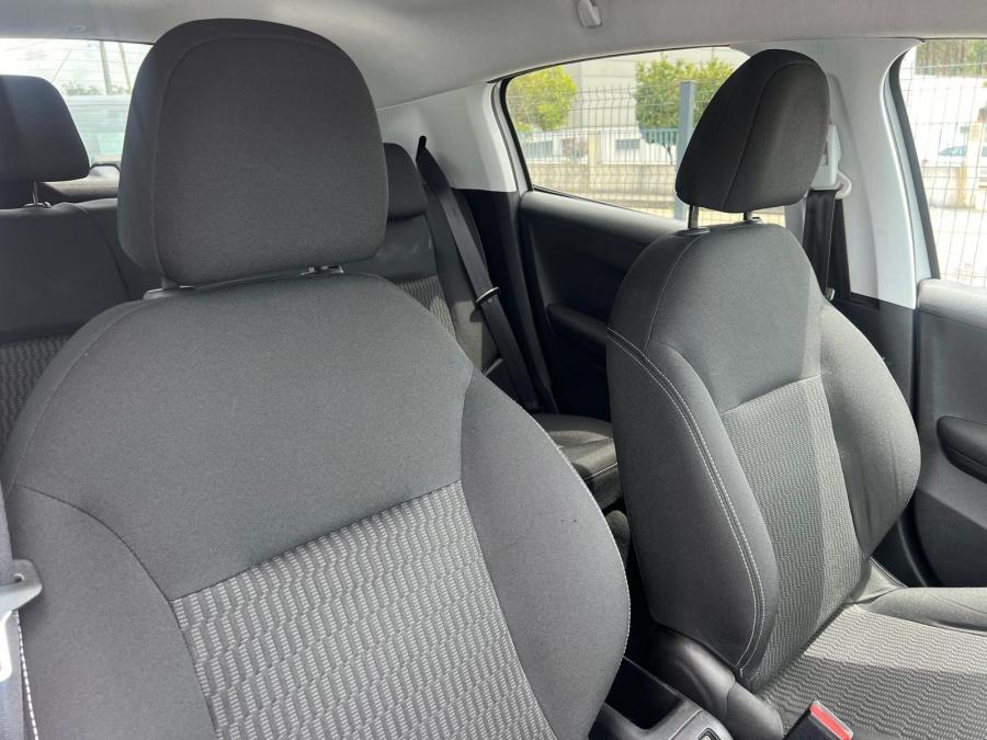 peugeot-208-2018-diesel-1560cc