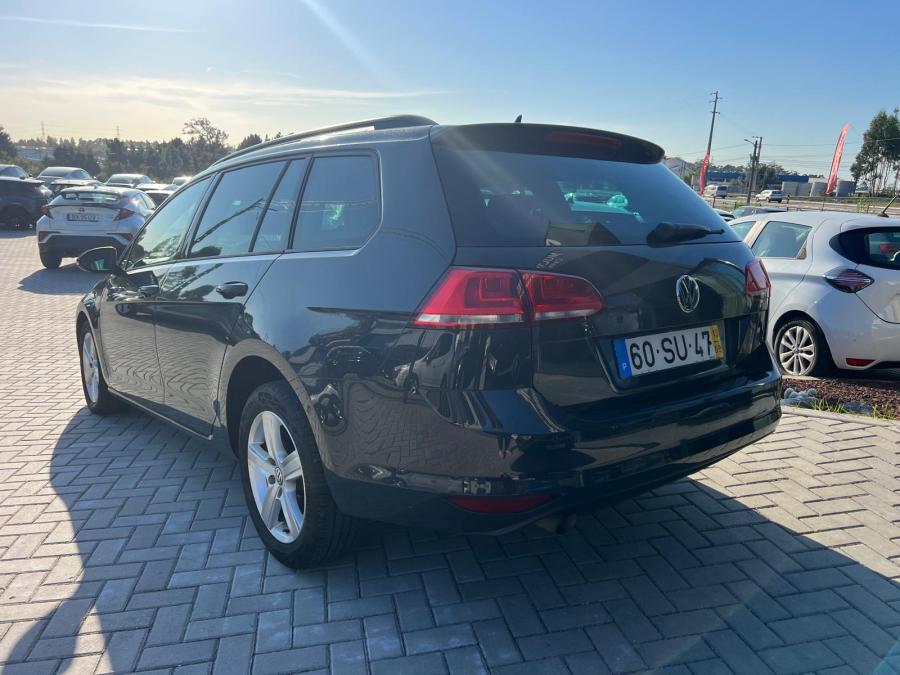 volkswagen-golf-variant-2013-diesel-1598cc