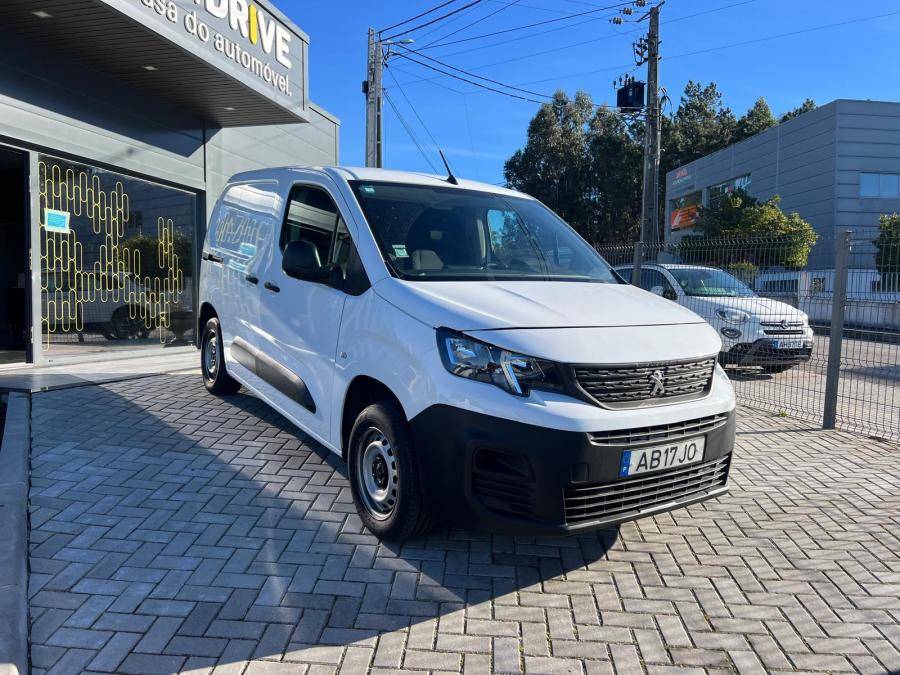 peugeot-partner-2020-diesel-1499cc
