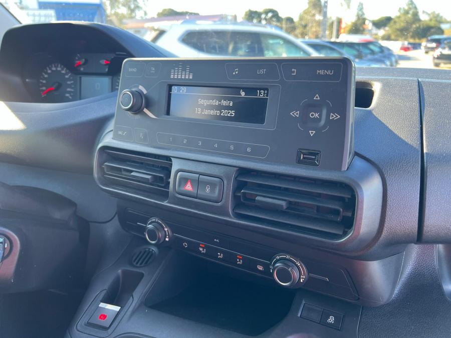 peugeot-partner-2020-diesel-1499cc