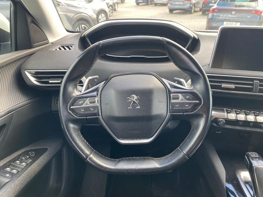 peugeot-5008-2018-diesel-1499cc
