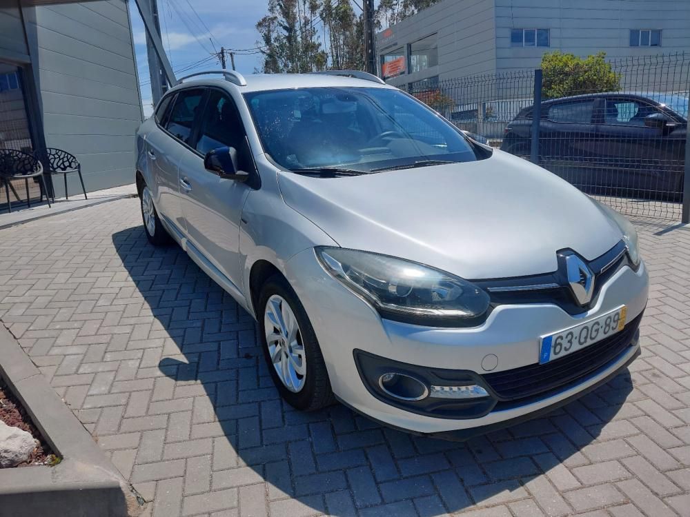 renault-megane-sport-tourer-2015-diesel-1461cc