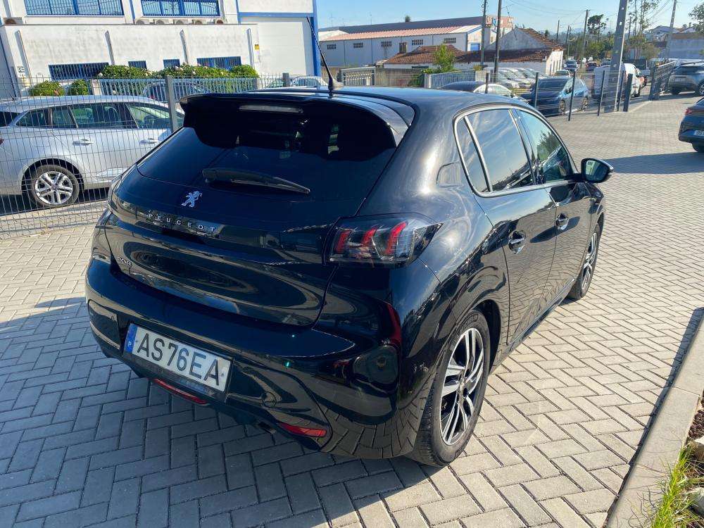 peugeot-208-2022-gasolina-1199cc