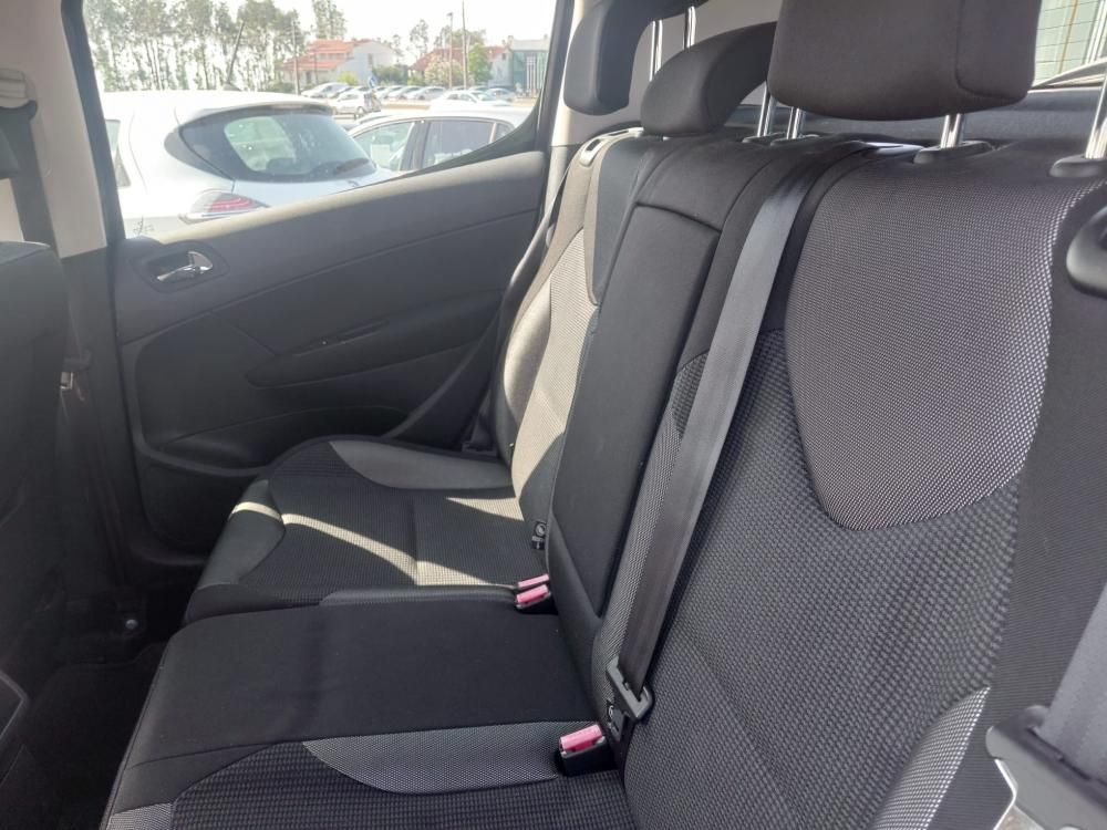 peugeot-308-2012-diesel-1560cc