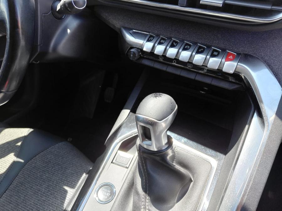 peugeot-5008-2020-diesel-1499cc