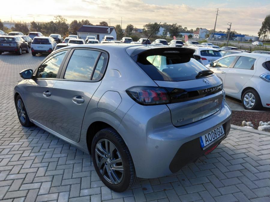 peugeot-208-2022-diesel-1499cc
