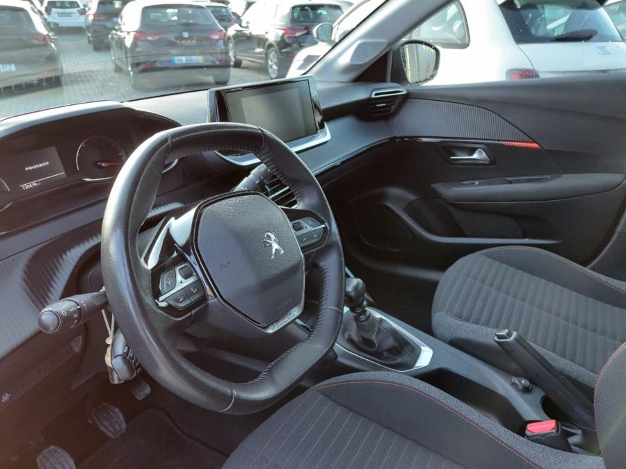 peugeot-208-2022-diesel-1499cc