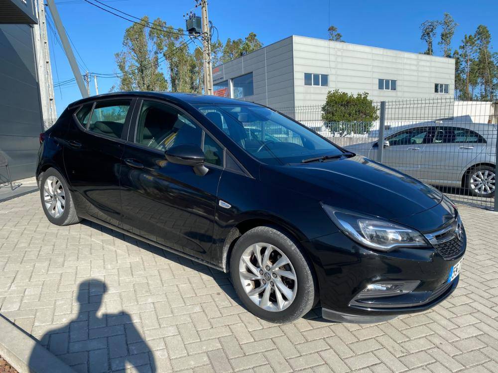 opel-astra-2019-diesel-1598cc