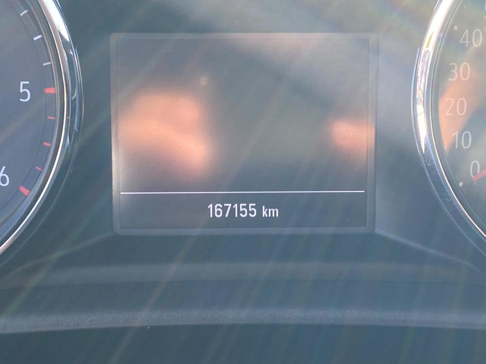 opel-astra-2019-diesel-1598cc