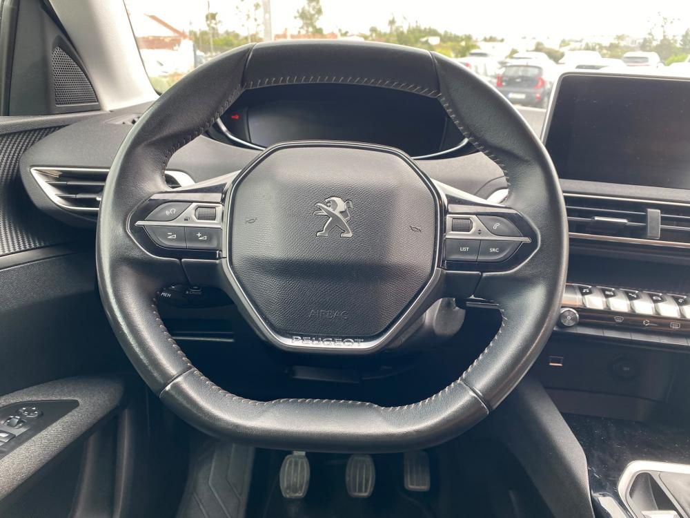 peugeot-3008-2019-diesel-1499cc
