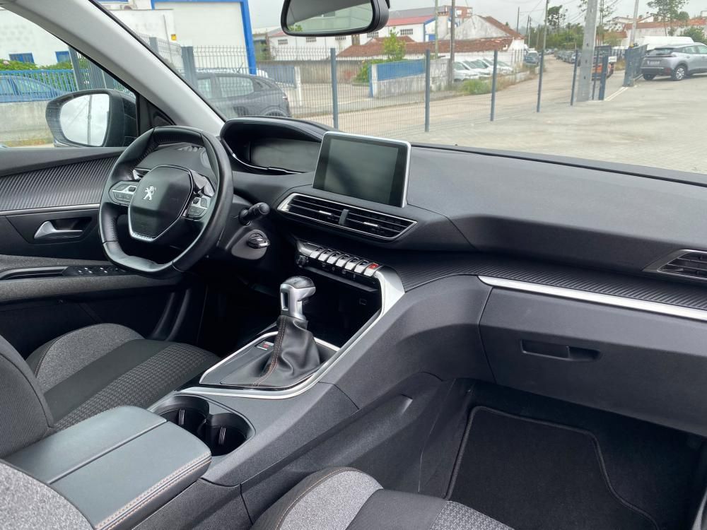 peugeot-3008-2019-diesel-1499cc