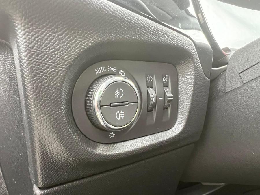opel-corsa-2024-gasolina-1199cc