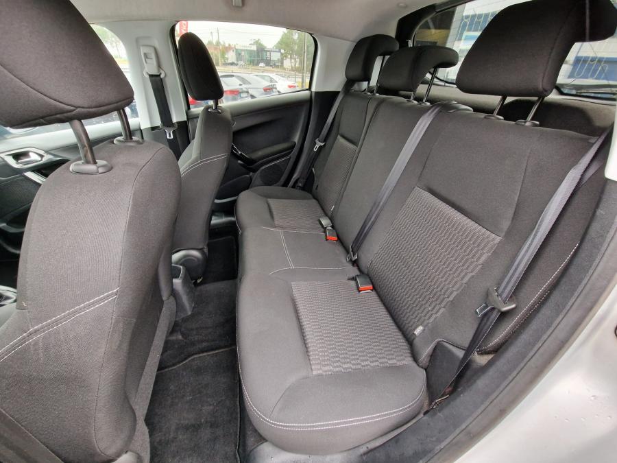 peugeot-208-2017-diesel-1560cc