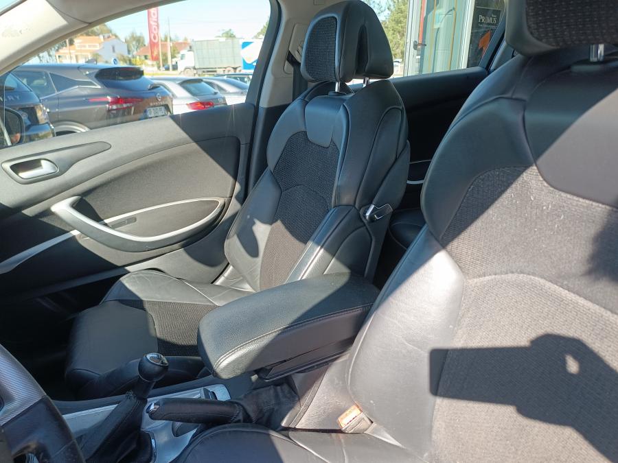 citroen-c5-2010-diesel-1560cc