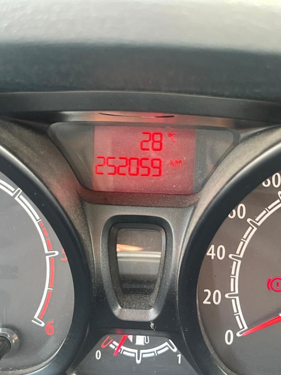 ford-fiesta-2011-diesel-1399cc